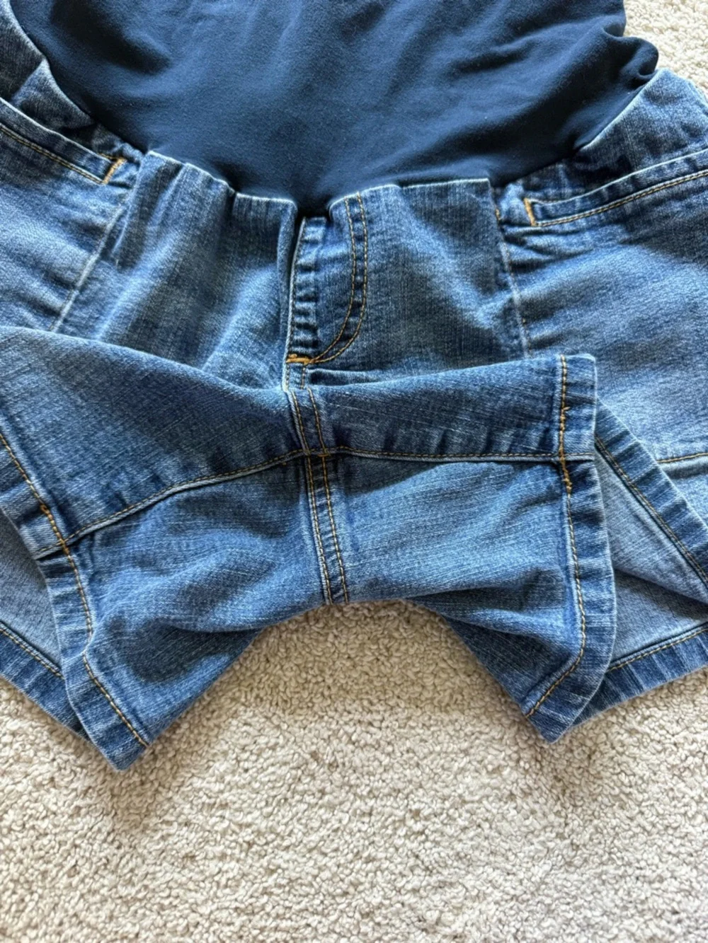 Maternity Jean Shorts - Picture 3 of 4